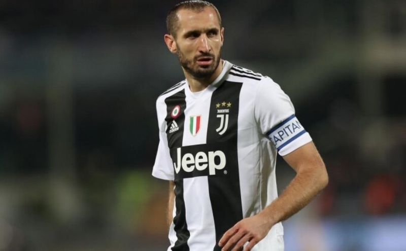 <p>Giorgio Chiellini - 5 bin Euro</p>