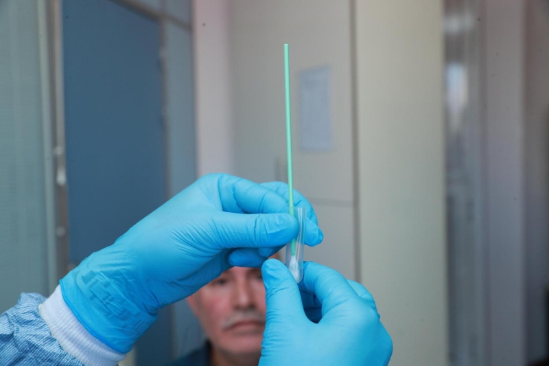 <p>Coşkun, başta acil servisler olmak üzere kolay ve hızlı bir kullanımı olan testin yaygın bir şekilde uygulanabileceğini söyleyerek güvenirliğinin de yüksek olduğuna dikkat çekti.</p>