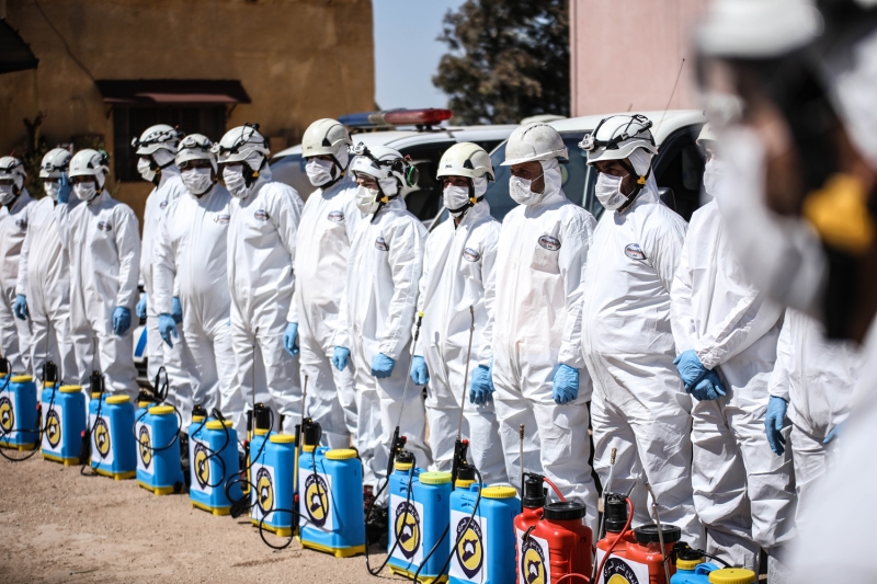 <p>Hatay'�n Reyhanl� il�esinin kar��s�ndaki �dlib'in kent merkezi ve �evre il�elerinin n�fusu, 1 milyon 450 bindi.</p>