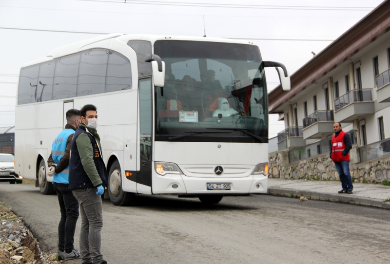 <p>Polis ekipleri, evrede gvenlik nlemlerini srdrecek.Polis ekipleri, evrede gvenlik nlemlerini srdrecek.<br></p>
