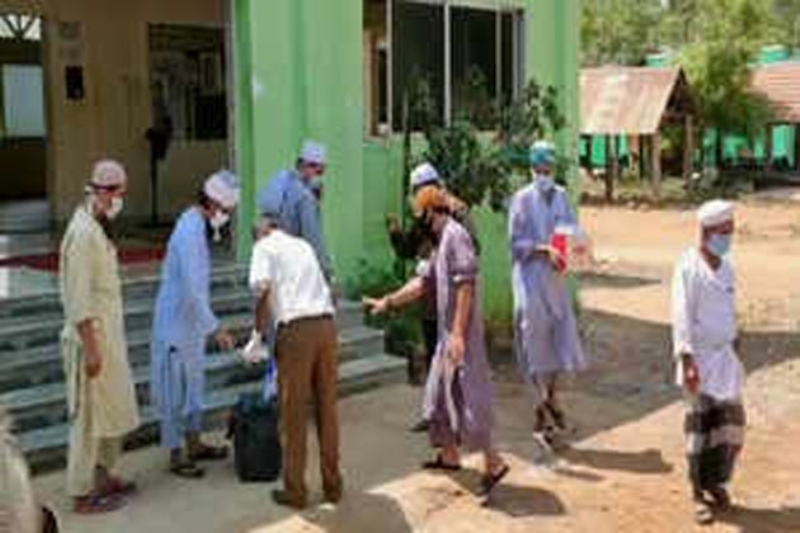 <p>Hindistan'da Covid-19 grlen kii says 1024,, virs nedeniyle lenlerin says da 30 olarak akland.</p>