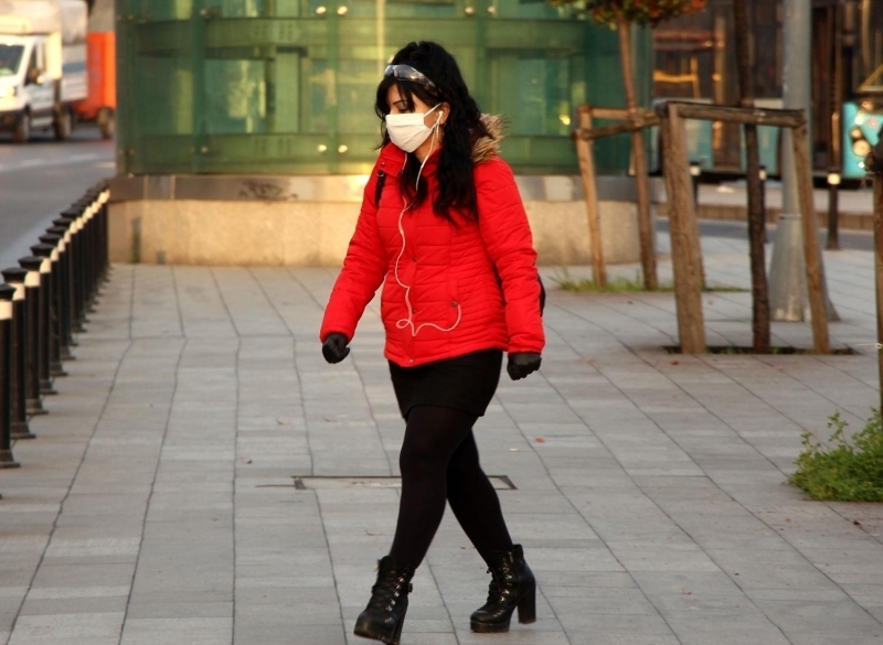 <p><b>ARA SAYISINDA YARI YARIYA AZALMA OLDU, ESNAF AISINDAN GZEL OLDU</b></p>