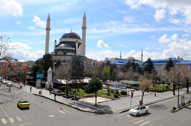 <p>Bingl Gen Caddesi Drtyol Kava </p>
