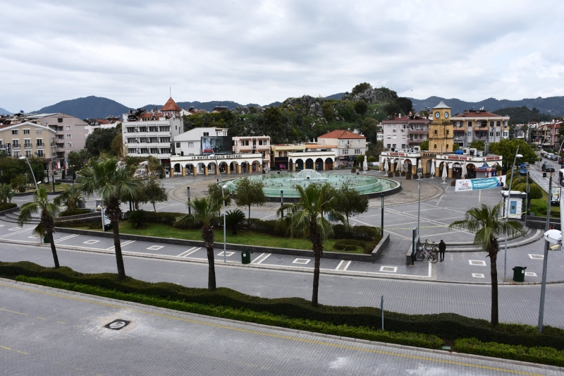 <p>Mula Atatrk Meydan </p>