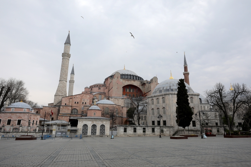 <p>Ayasofya Camii</p>