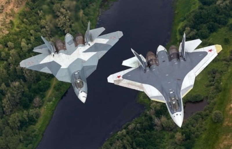 <p class='MsoNormal'>T-50, PAK FA programı için Sukhoi fırması tarafından  tasarlanan öncül üretim adıdır.</p>