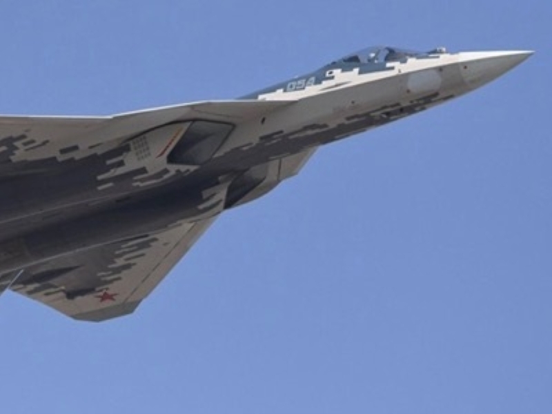 <p class='MsoNormal'>Rusya'nın beşinci nesil savaş uçağı Su-57 ilk defa 29 Ocak  2010'da göklere çıktı.</p>