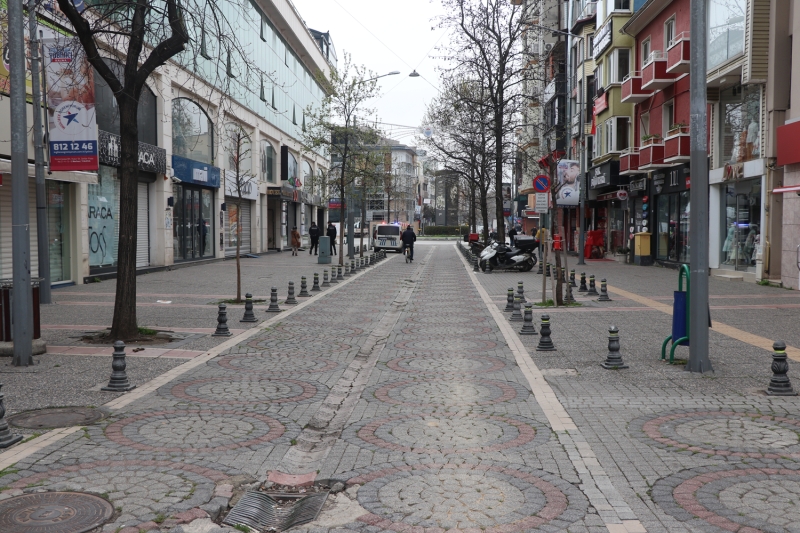 <p>Gazipaa Caddesi<br></p>