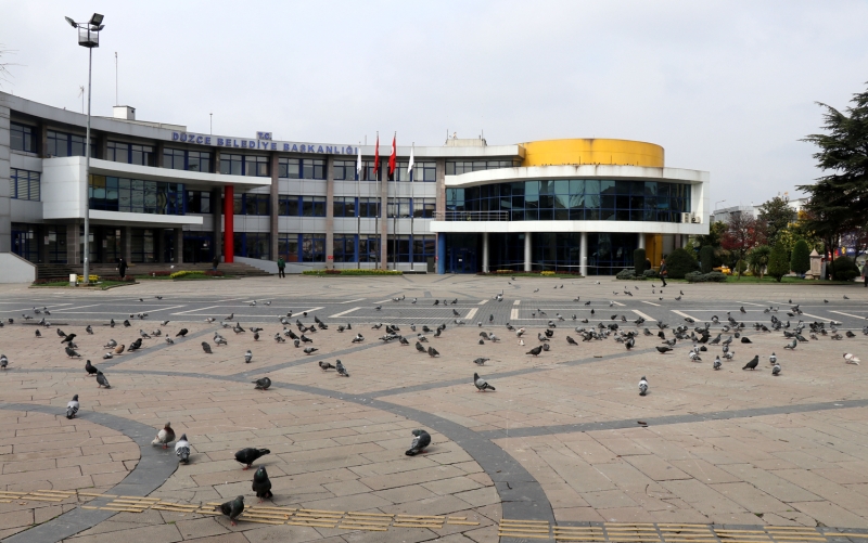 <p> Belediye Meydan<br></p>