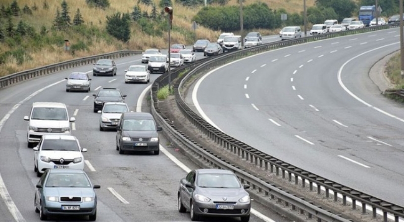 <p><b>İşte araç giriş çıkış yasağının uygulanacağı iller</b><br></p><p><br></p><p>Konya</p>