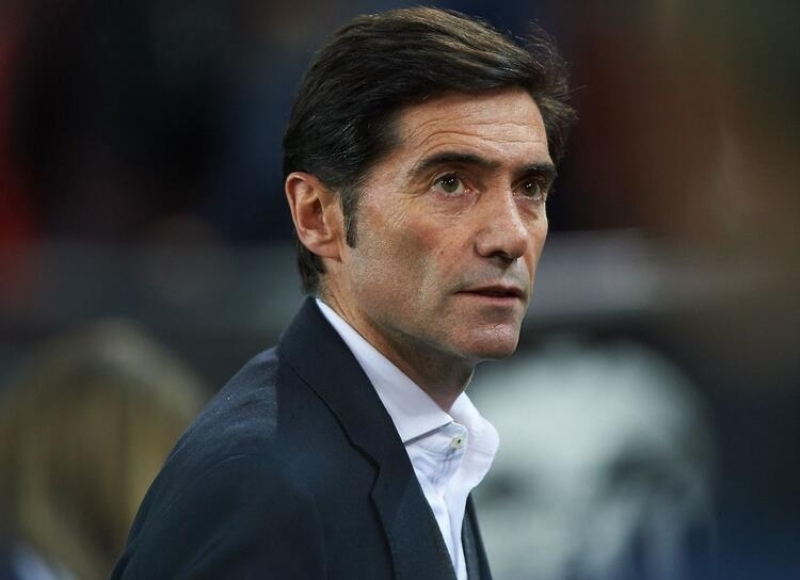 <p><b>İSPANYA BASINI YAZDI: MARCELİNO </b></p><p>İspanya basını, Fenerbahçe'nin Marcelino ile görüştüğünü yazdı. İspanyol teknik adam, kariyerinde ilk kez ülkesi dışına çıkmaya hazır olduğunu, yurt dışından güzel teklifler aldığını söyledi. İspanyol basını bu tekliflerden birinin Fenerbahçe’ye ait olduğunu öne sürdü.</p>