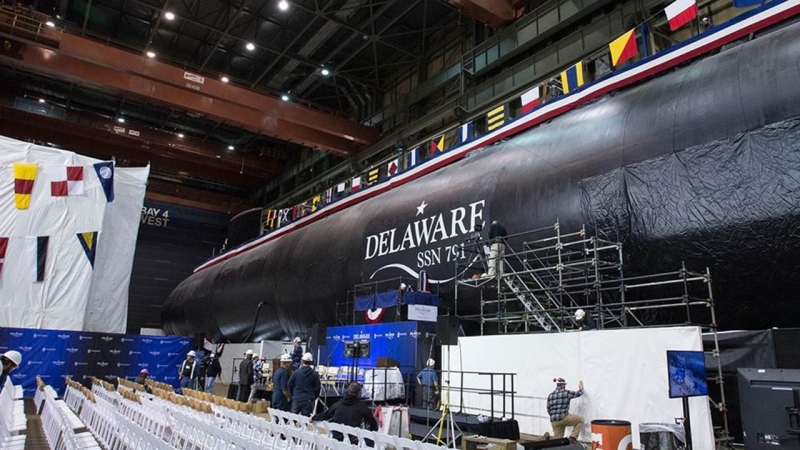 <p>Donanma Sekreter Vekili Thomas B Modly teslimatla ilgili, 'Eyaletinin ve adını taşıyan bu Virginia sınıfı hızlı saldırı denizaltısı Delaware, gurur verici deniz mirasına sürdürecek.' dedi.</p>