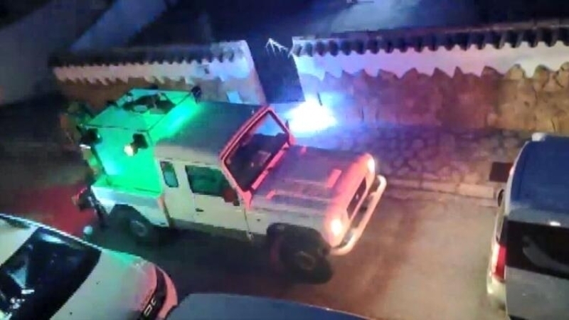 <p><b>UMARIM VİRÜS HİÇ BURAYA GELMEZ</b></p>