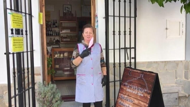 <p class='MsoNormal'><b>HANGİ ÖNLEMLER ALINIYOR?</b><br></p>