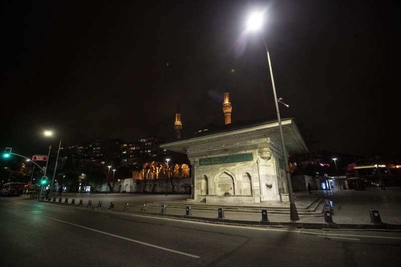 <p>İstanbul'da 'koronavirüs sessizliği'</p>
