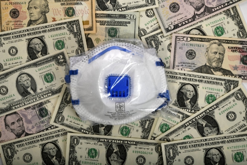 <p>'Almanya'da mayıs ayının ortasında ligi başlatmayı planlıyorlar. Bu ne kadar uygulanabilir bir şey, bilmiyoruz. F1 ‘Bir şekilde sıkıştırırız, haftada 1 yarışları yapar ve bitiririz.’ diyorlar. Onlar daha makul bir düşünce tarzı sergiliyorlar.'</p>