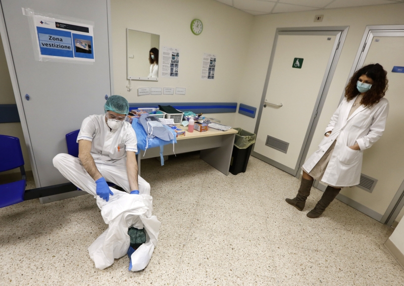 <p>italya'da koronavirs (Kovid-19) tedbirleri</p>