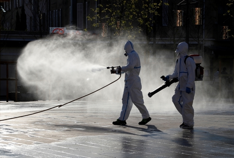 <p>Dünya genelinde ABD'yi 152 bin 446 vakayla İspanya ve 139 bin 422 vakayla İtalya takip ediyor.</p>