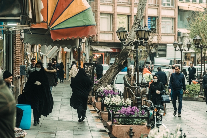 <p>İran'da bazı işletmeler ve devlet kurumları faaliyetlerine tekrar başladı</p>