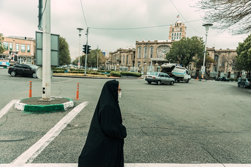 <p>İran'da bazı işletmeler ve devlet kurumları faaliyetlerine tekrar başladı</p>