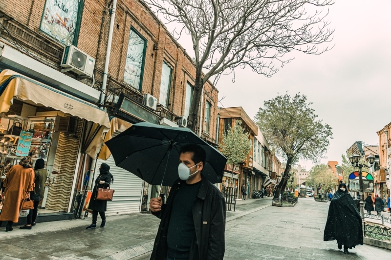 <p>İran'da bazı işletmeler ve devlet kurumları faaliyetlerine tekrar başladı</p>