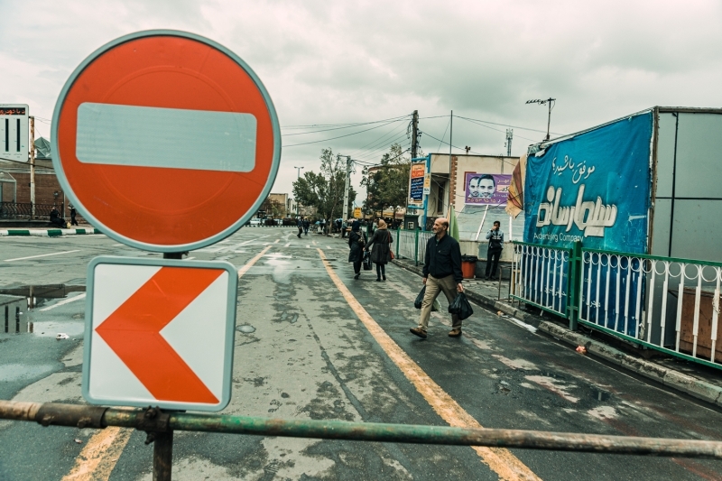 <p>İran'da bazı işletmeler ve devlet kurumları faaliyetlerine tekrar başladı</p>
