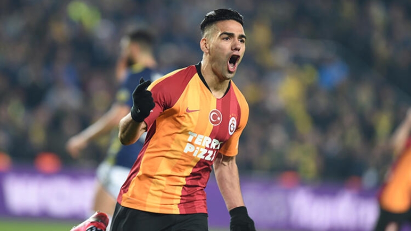 <p>Fatih Terim'in Falcao, Feghouli, Marcao, Luyindama ve Linnes gibi yabanclarn da iyi bir teklif gelmesi durumunda gelir elde etmek iin satlabileceini syledii ortaya kt.</p>