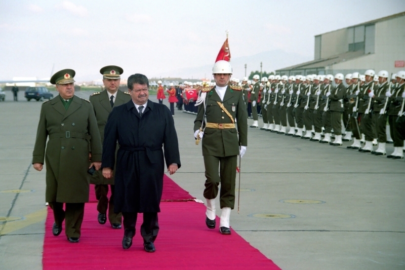 <p>Suikast� d�zenleyen Kartal Demira�, sald�r� sonras�nda yakaland� ve yarg�lama sonucunda idama mahkum edildi. Daha sonra cezas� 20 y�l hapse �evrilen Demira�, 4 y�l hapis yatt�ktan sonra Turgut �zal taraf�ndan 1992'de affedildi.</p>