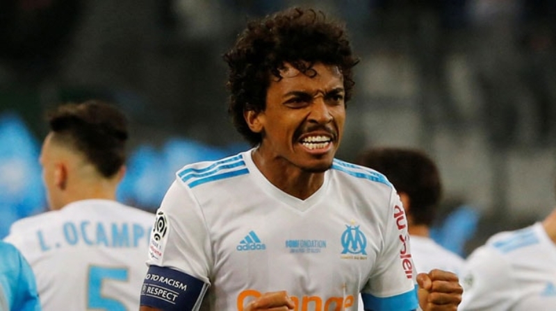 <p>Gustavo'ya Marsilya ve Lyon'un yan sra Arap kulplerinin de talip olduu ifade ediliyor.</p>