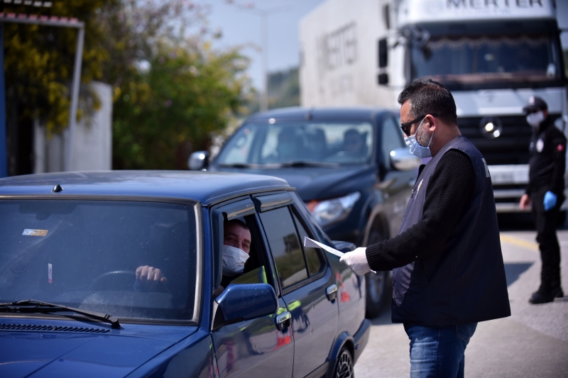 <p>İzin belgesi özel araçlarda, yolcu sayısıyla sınırlı olacak.</p>