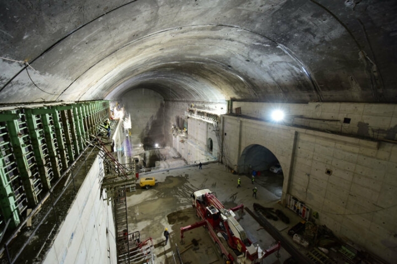 <p>Tarım ve Orman Bakanı Bekir Pakdemirli, 'Türkiye'nin vizyon projelerinden olan Yusufeli Barajı'nda yükseklik 200 metreye ulaştı.' ifadesini kullandı. Pakdemirli yazılı açıklamasında, barajın yerli ve milli kaynaklarla Türk mühendisleri tarafından Artvin'de yapıldığını anımsattı.</p>