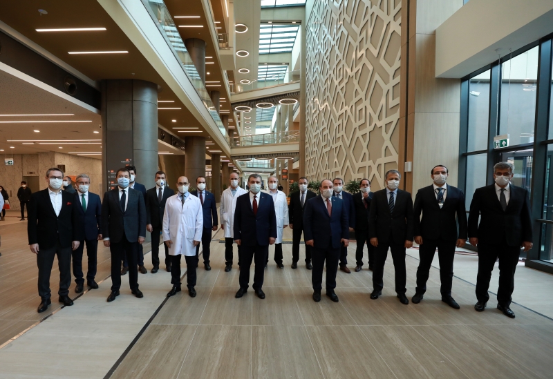 <p>5. Basınç-Zaman, Hacim-Zaman, Akış-Zaman; Döngüler: BasınçHacim, Basınç-Akış ve Akış-Hacim Grafikleri</p>