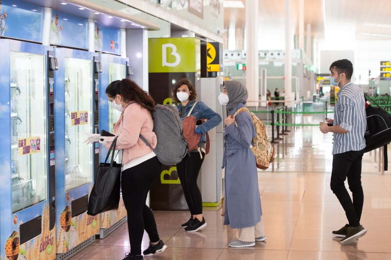 <p>Kovid-19 nedeniyle yurda dönen Türkler Barselona'dan 'En büyük Türkiye' pankartıyla ayrıldı<br></p>