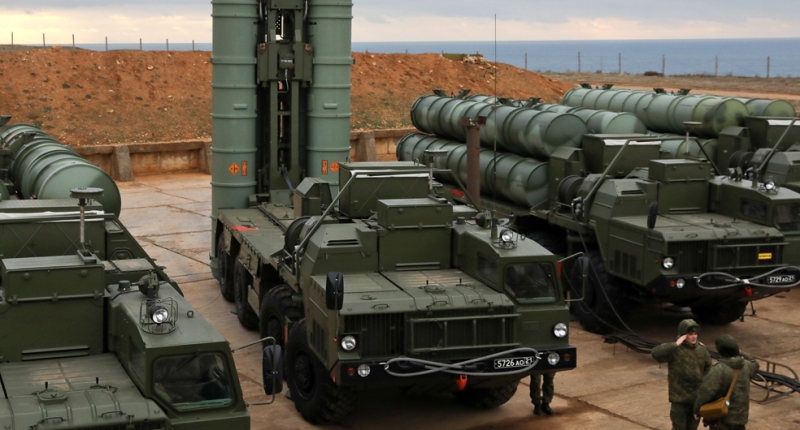 <p>S-400 meselesi doğrudan egemenlik haklarımızla ilgili bir konudur ve bundan geri adım atmayacağız.'</p>