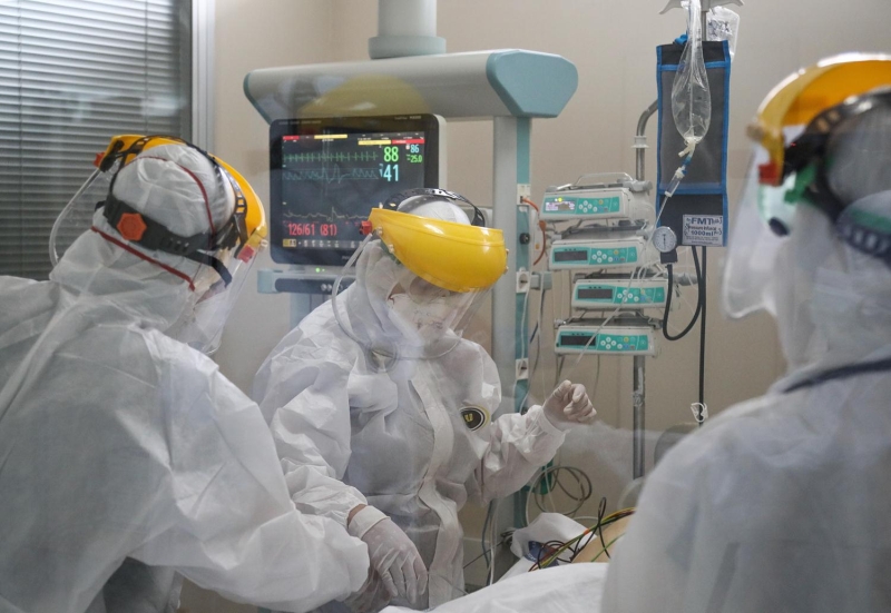 <p><b>'BURADA KMSENN HAKKI DENMEZ'</b></p>