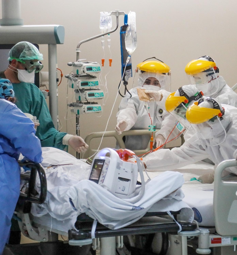 <p>Bunlar bir gnde tedavi olmuyor, gnler, aylar sryor. te bu nedenle hastalarn tedavi bulma ansn ortadan kaldryorlar. O yzden yaylmay engellemek zorundayz. Yoksa yatacak youn bakm yata bulmak mmkn olmaz.'</p>