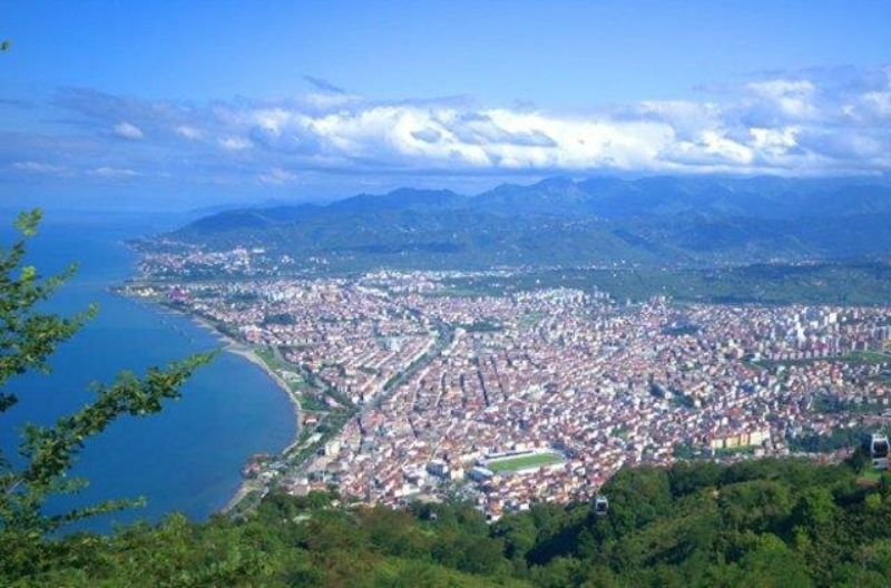 <p><strong>ORDU</strong></p><p>%37 Galatasaray</p><p>%28 Fenerbahçe</p><p>%18 Beşiktaş</p>