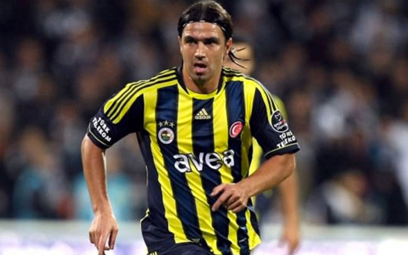 <p>Mehmet Topuz Fenerbah�e'ye transfer olma s�reciyle ilgili olarak ise �unlar� s�yledi:</p>