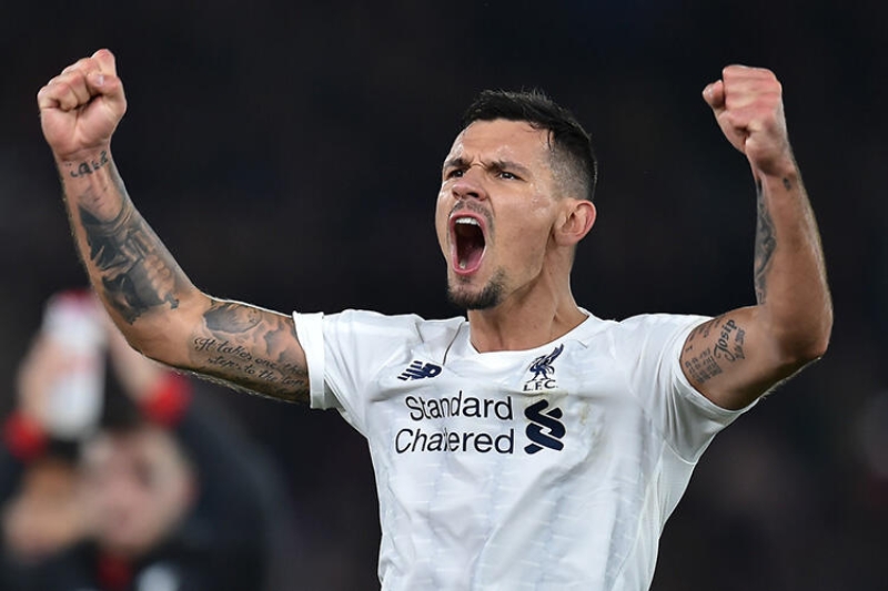 <p><b>KOMPLO TEORİLERİNDEN LOVREN DE ETKİLENMİŞ </b></p><p>Icke'nin son iddiası ise corona virüs salgınının, aşıları halka zorla yapmak için bir efsane olduğuydu.</p>