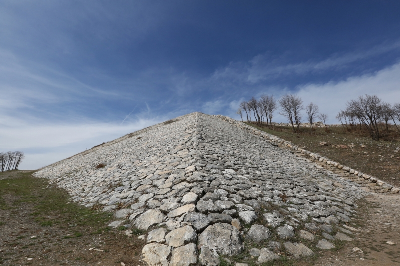 <p><b>- TARİHİ ALANLAR EN SAKİN GÜNLERİNİ YAŞIYOR</b><br></p>