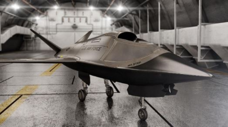 <p>Boeing'in Loyal Wingman programı, ABD Hava Kuvvetleri'nin F-22 ve F-35 savaş uçağı ile birlikte kullanılmasını beklediği Kratos Savunma İHA'sı olan XQ-58A Valkyrie ile karıştırılmamalıdır. Bu program zaten uçuş testi aşamasında.</p>