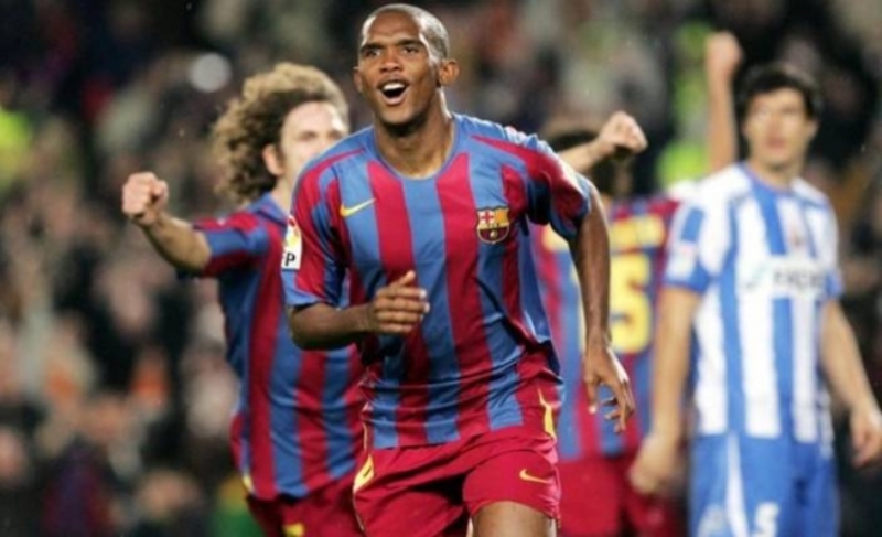 <p>Kamerunlu yıldız futbolcu Samuel Eto'o 118 maçta attığı 56 gol ile beşinci,</p>