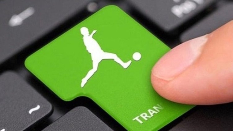 <p>Bu srete Sper Lig'in birok kulb transfer temaslarn sklatrsa da en hareketli takm phesiz Galatasaray oldu...</p>