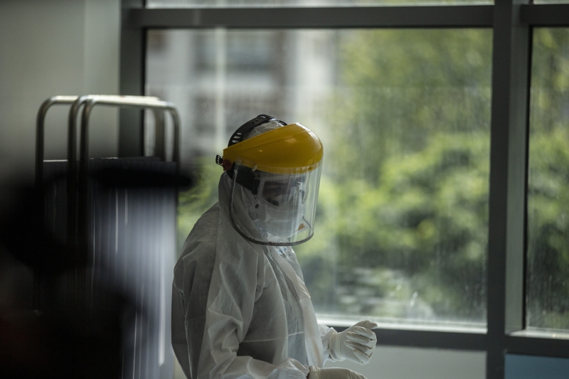 <p>Milletin g�z ya�artacak kadar sevgisine mazhar olduklar�n� kaydeden G�rb�z, bir�ok ki�inin sa�l�k �al��anlar�na ikramlarda bulundu�unu belirtti.</p>