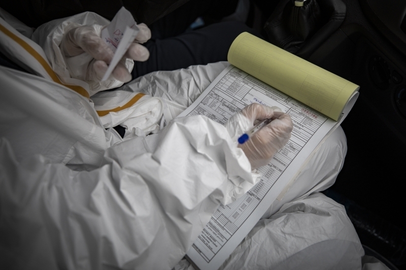 <p>Einin Suriye'nin Afrin kentindeki grevi nedeniyle yalnz olduunu anlatan Ceylan, yle konutu:</p>