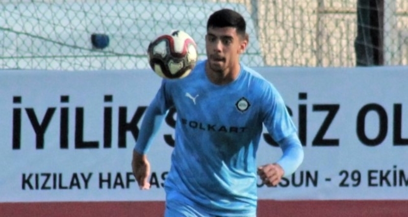 <p>Galatasaray’ın Cenk hamlesi, yerli futbolcu çalışmasının son halkası oldu.</p>