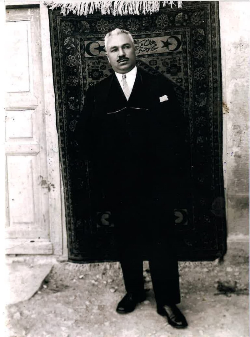 <p>Dnemin asileri Parti Pehlivan ve Usturumcal Halil Efe ile bunlarn emrindekileri disiplin altna alarak Demirci Aknclar'na katan Kaymakam brahim Ethem, blgede 1,5 yl boyunca dmanla mcadele etti. Kaymakam Ethem, Yunan askerlerinin pek ok ky ve kasabay yamalamasna mani oldu.</p>