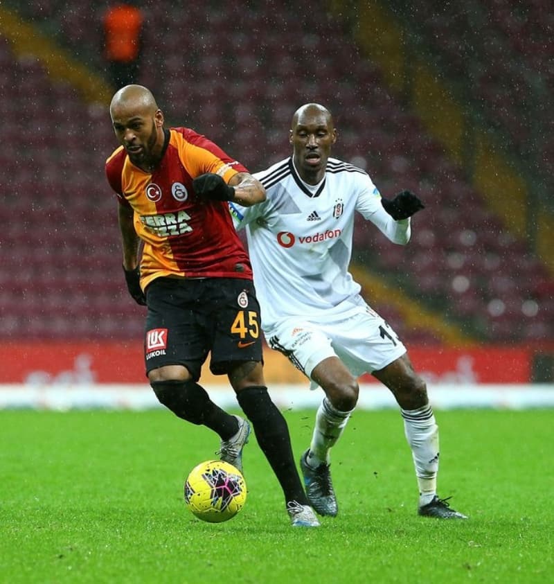 <p>talyan gazeteci Lorenzo Di Caprio iki ismin transferiyle ilgili nemli aklamalarda bulundu.</p>