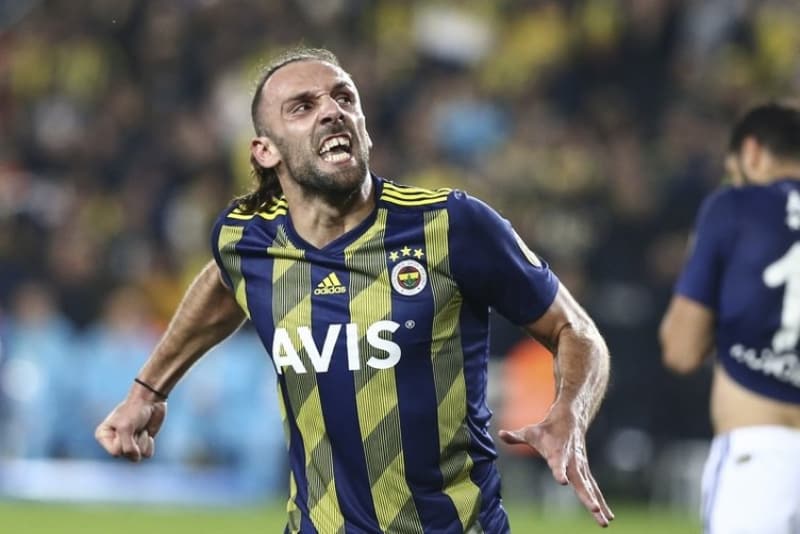 <p>Son olarak Fenerbahe'nin golc ismi Vedat Muri'e deinen Di Caprio unlar syledi:</p>