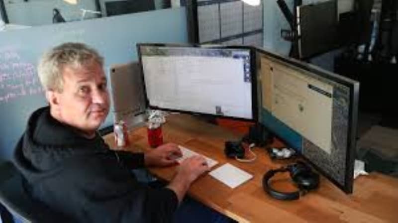 <p>Ekip çözüm olarak yapay zekanın gramer kriterlerini değiştirme kararı aldı.</p>